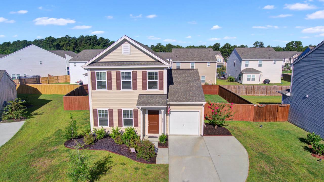 205 Foxcroft Ln Lane - Photo 1