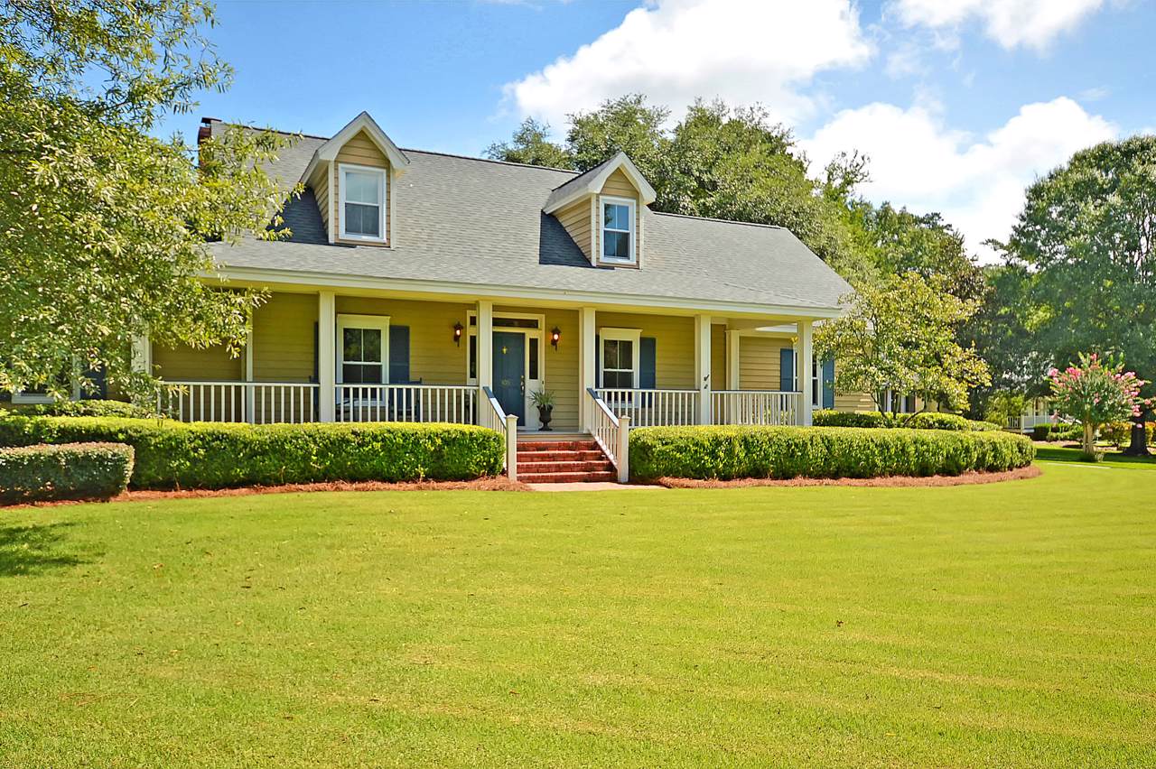 105 Brownfield Drive - Photo 1