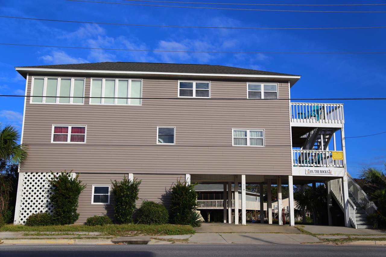 219 Palmetto Boulevard - Photo 1