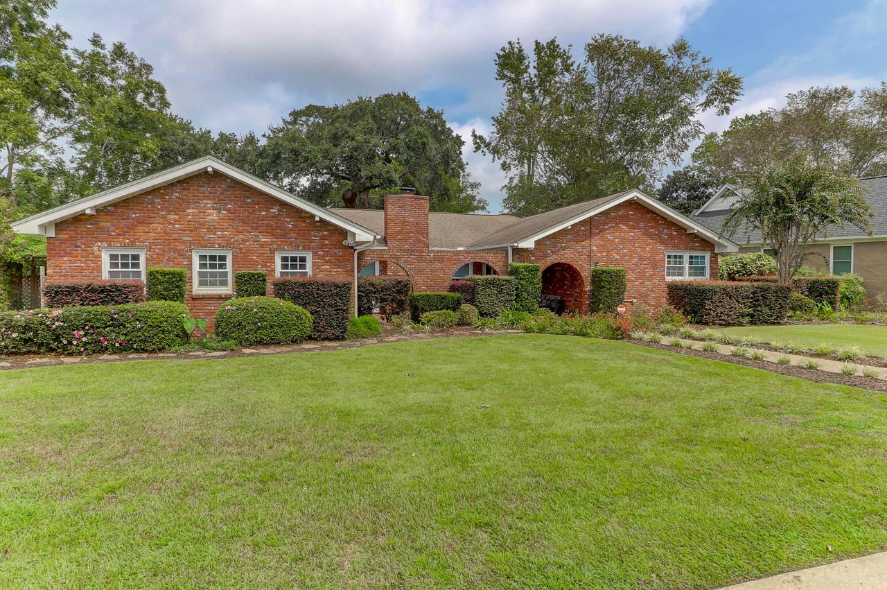 1282 Barksdale Road - Photo 1