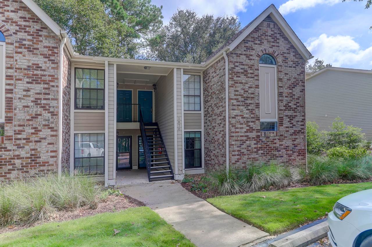 1870 Montclair Drive - Photo 1