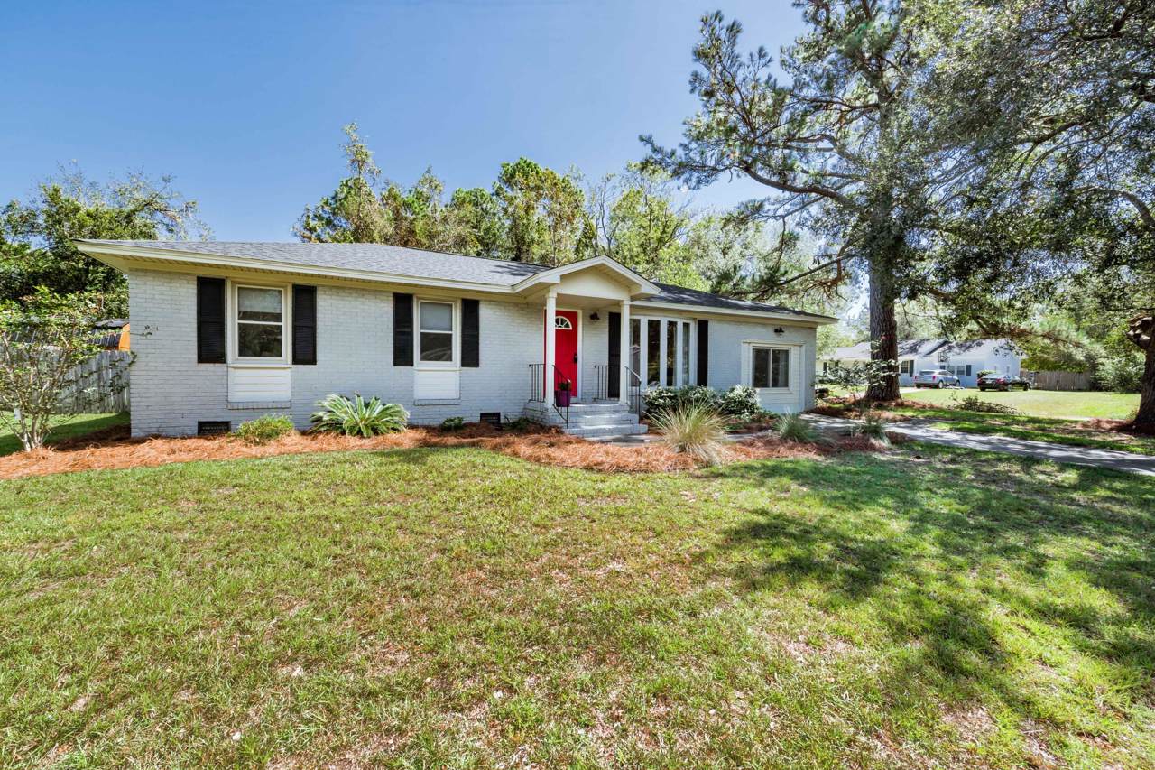 948 Revere Road - Photo 1