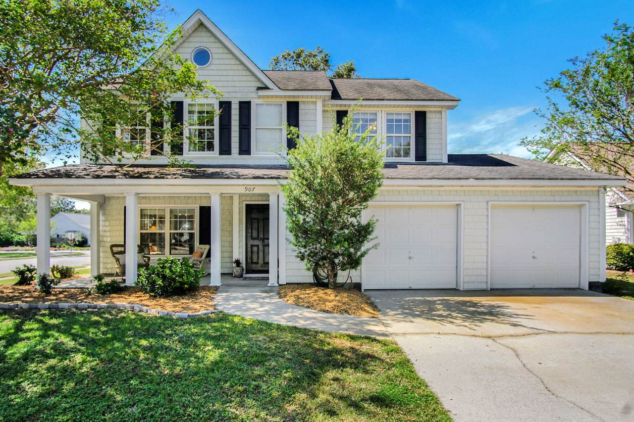 907 Pleasant Cove Court - Photo 1