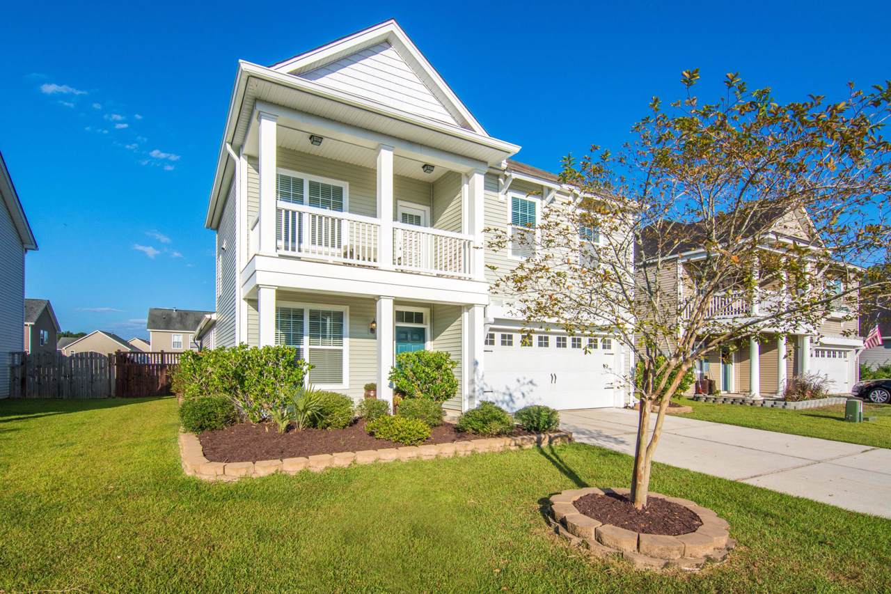 512 Crossland Drive - Photo 1