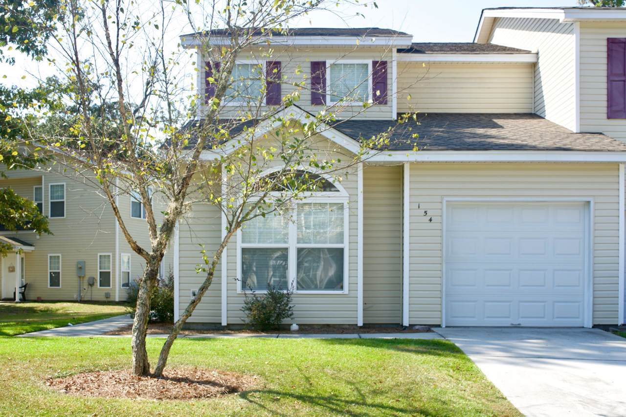 154 Grand Oaks Drive - Photo 1