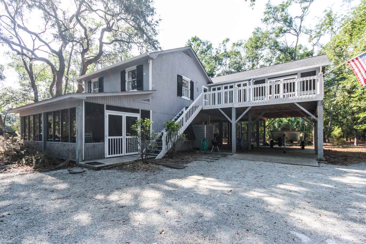 8996 Palmetto Road - Photo 1