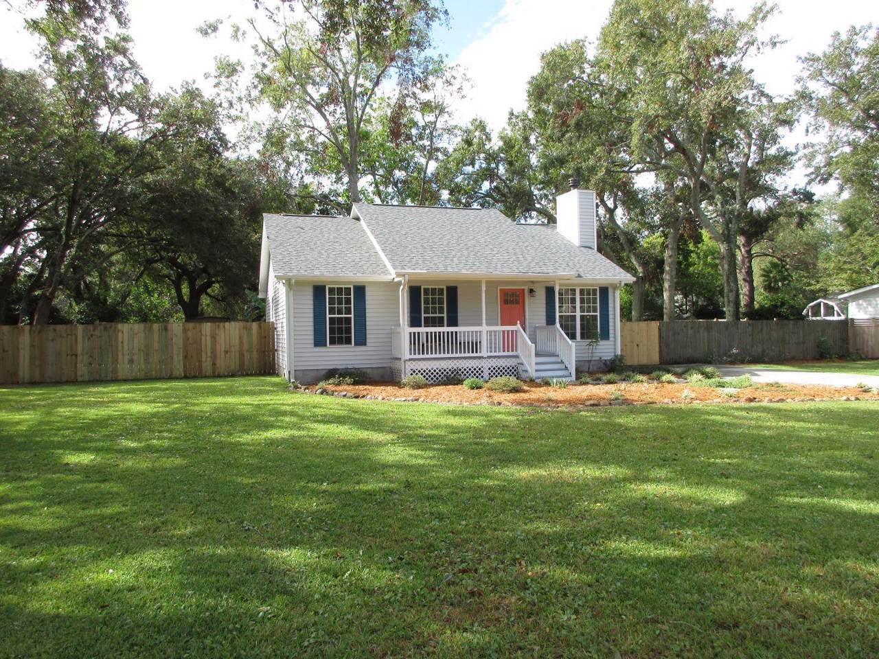1533 Rainbow Road - Photo 1