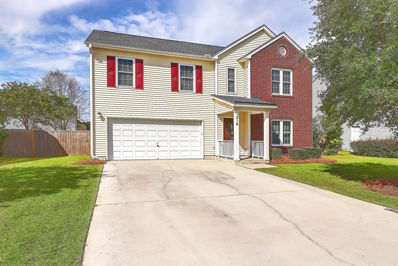 516 Holiday Drive - Photo 1