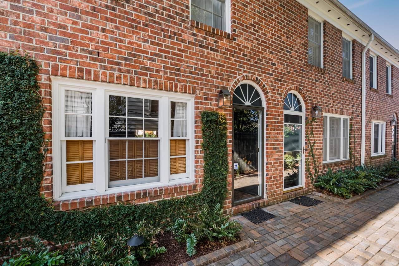 12 George Street - Photo 1