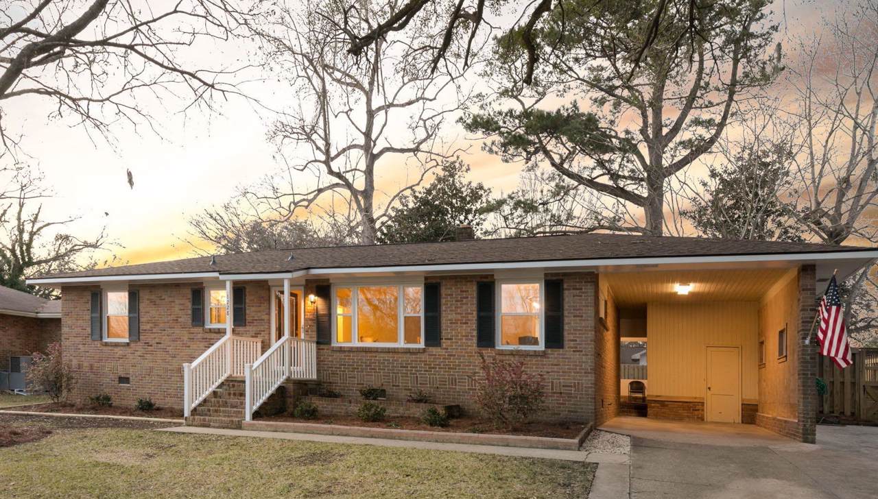 1228 Hillside Drive - Photo 1
