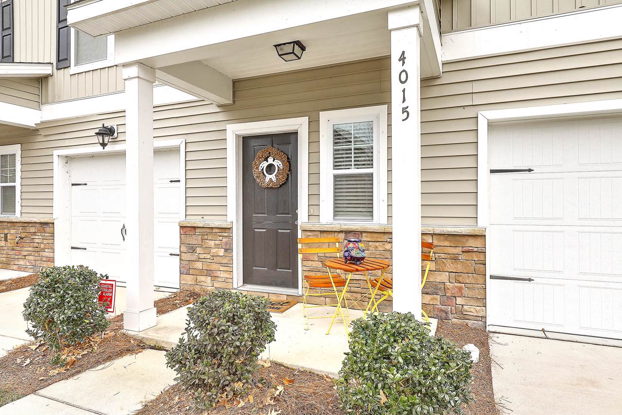 4015 Hartland Street - Photo 1