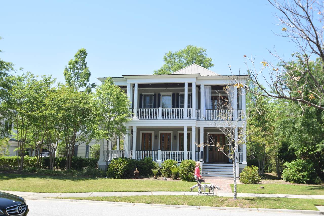 125 Balfour Drive - Photo 1