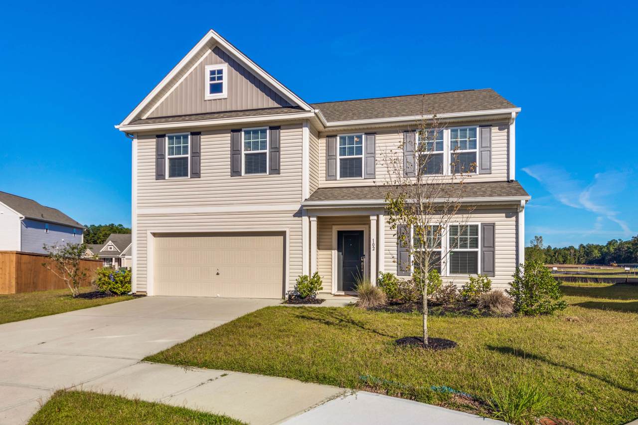 102 Breeders Court - Photo 1