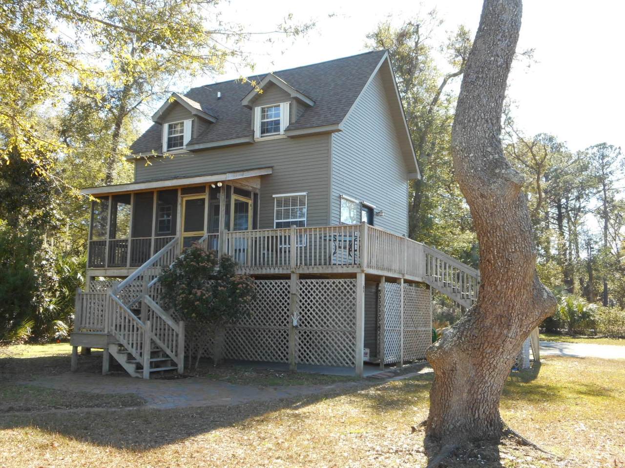8912 Palmetto Road - Photo 1 8912 Palmetto Road - Photo 1