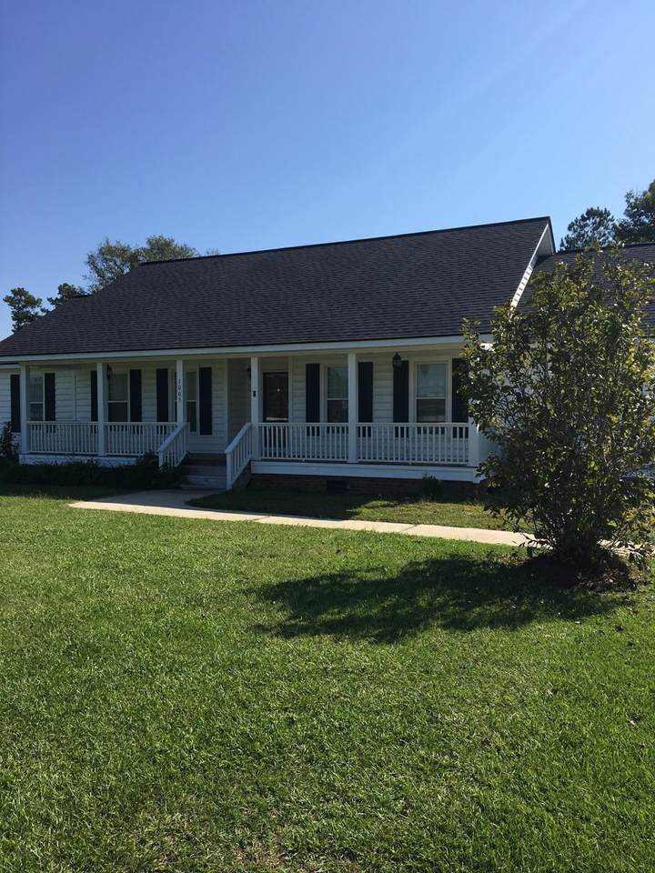 1005 Beech Avenue - Photo 1