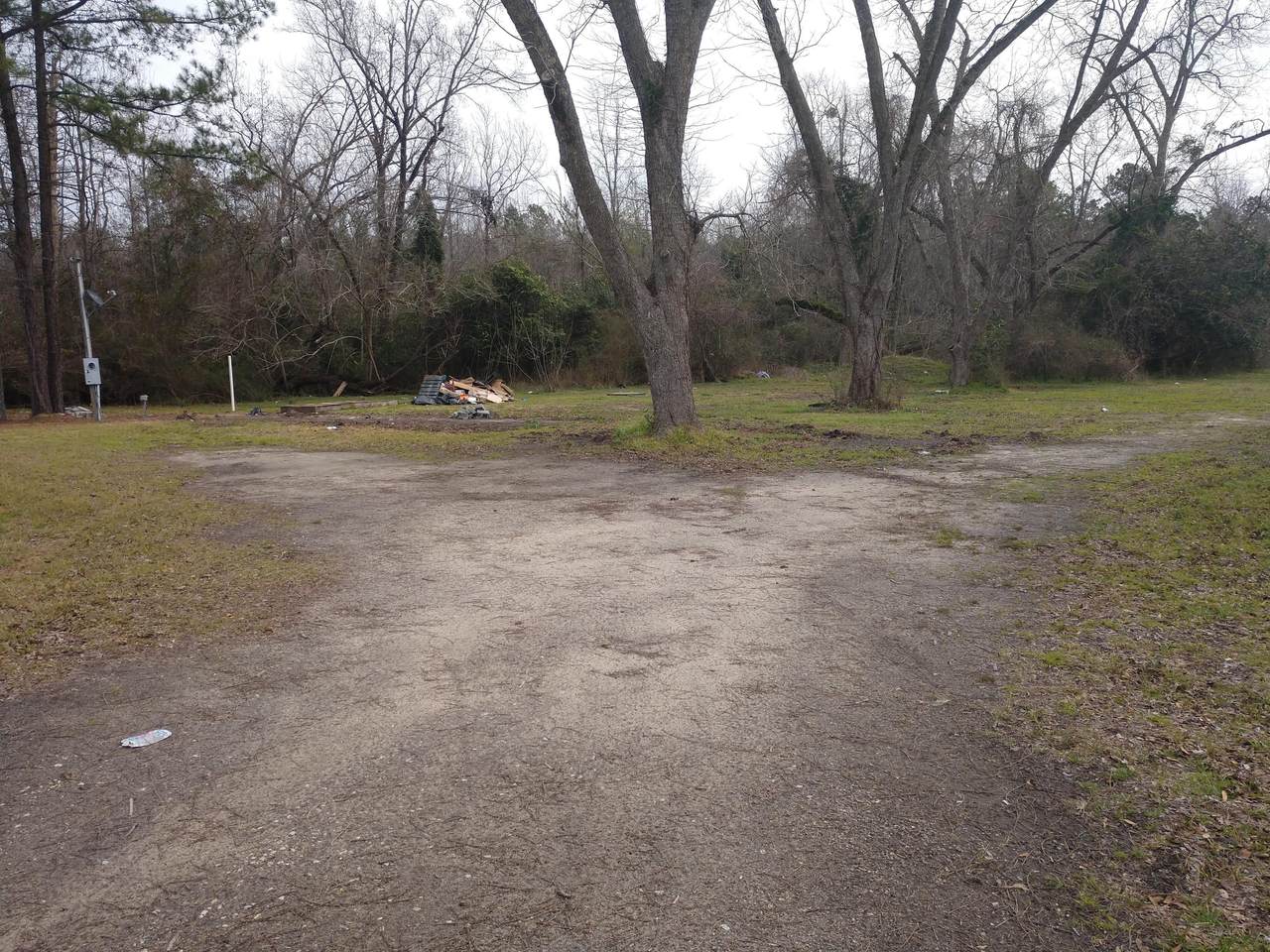985 Gardner Boulevard - Photo 1