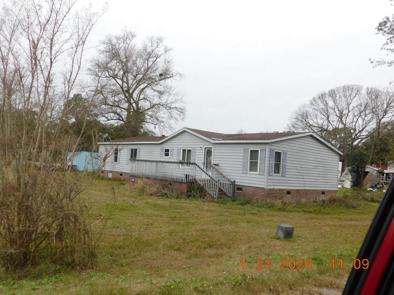 203 Bush Drive - Photo 1