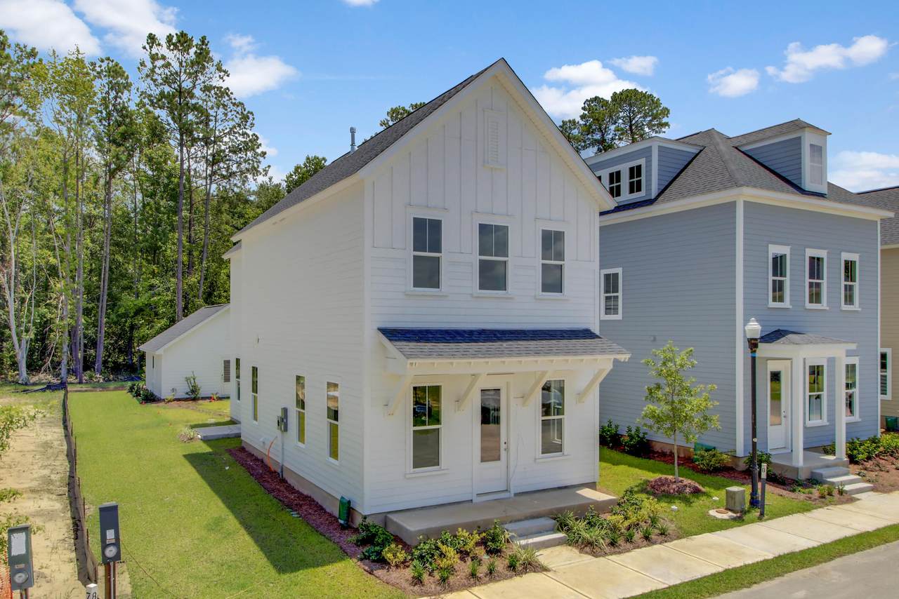 3015 Evening Tide Drive - Photo 1