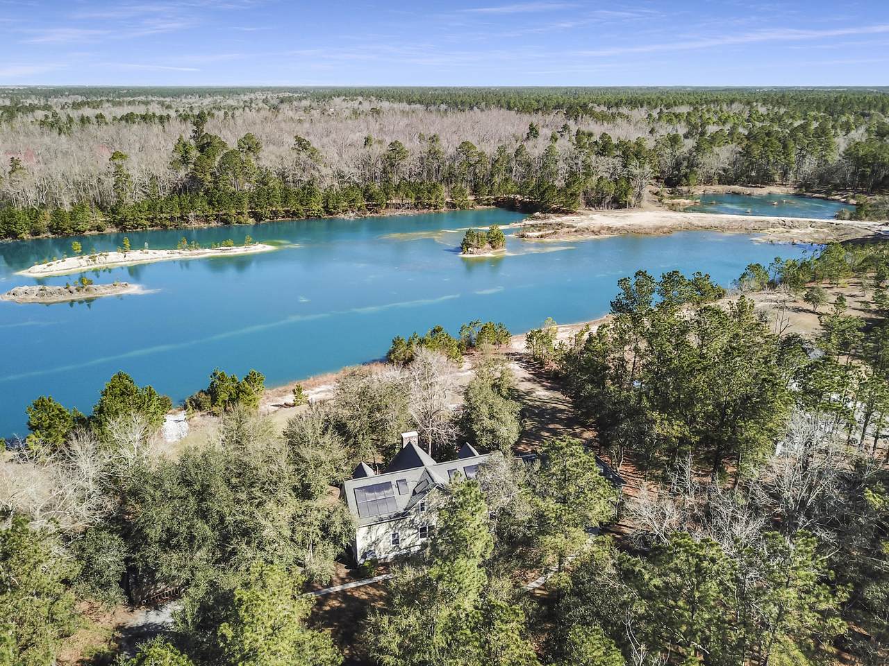 1676 Sandridge Road - Photo 1