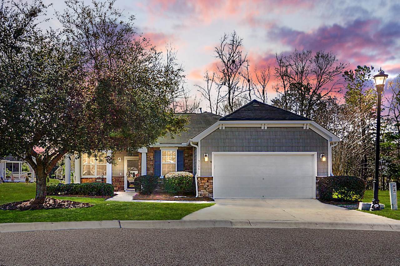 9386 Heyward Court - Photo 1