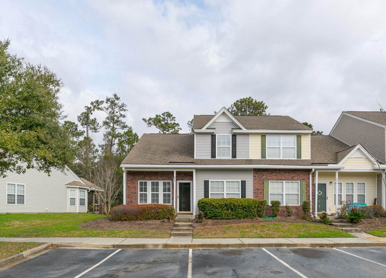 424 Doane Way - Photo 1