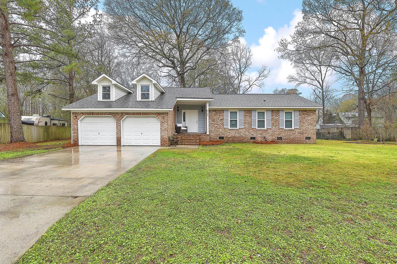 218 Travelers Rest Boulevard - Photo 1