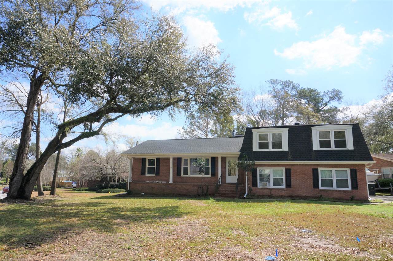 6 Basilica Avenue - Photo 1