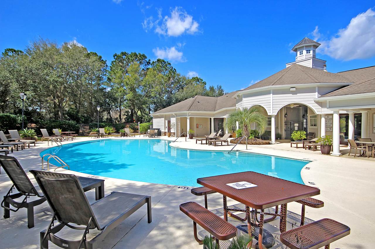 1300 Park West Boulevard - Photo 1 1300 Park West Boulevard - Photo 1