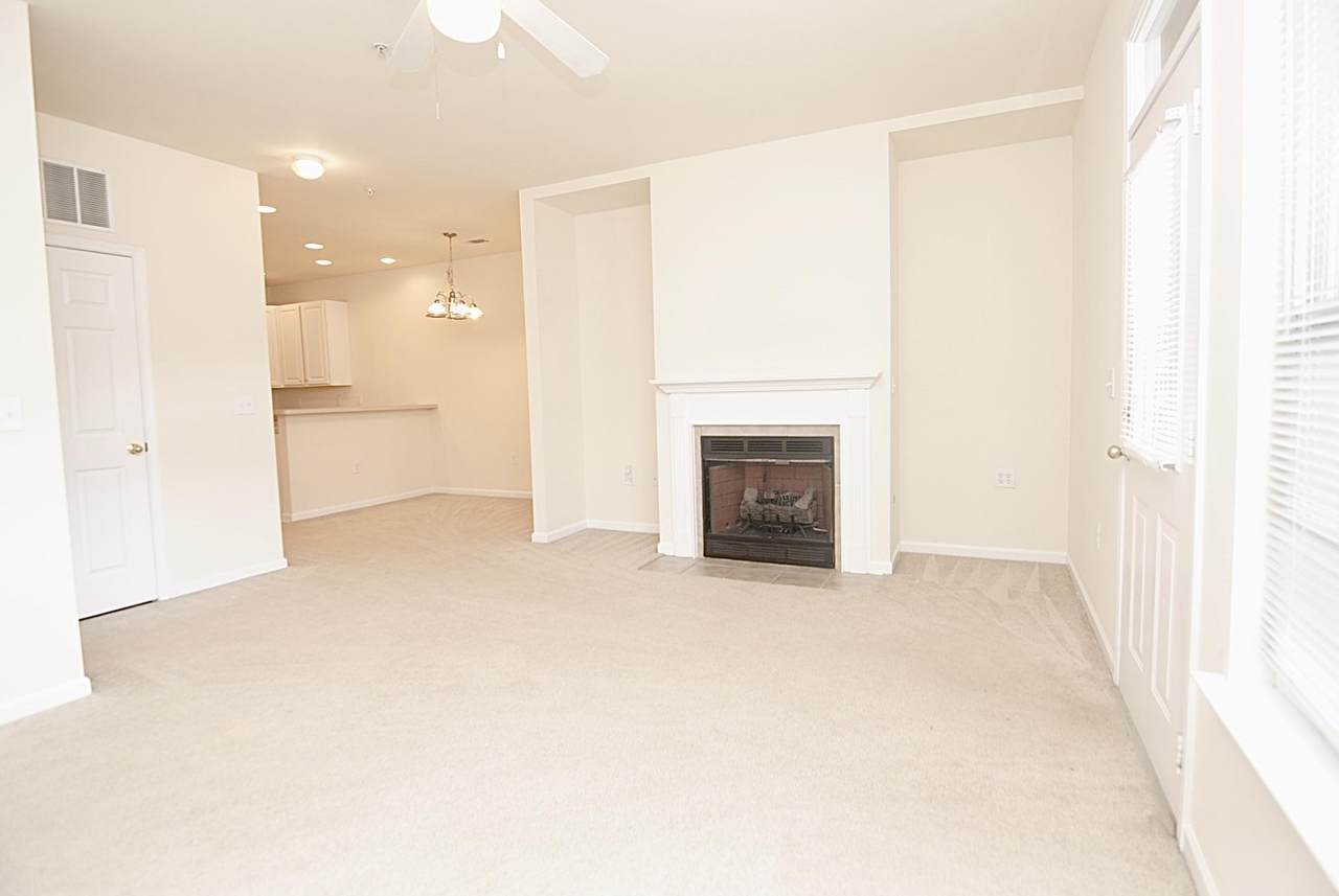 3400 Mariners Way - Photo 1
