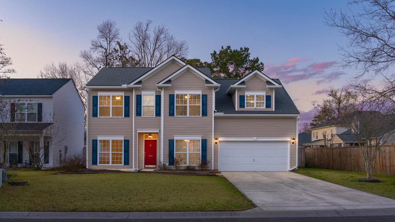 9608 Pebble Creek Boulevard - Photo 1