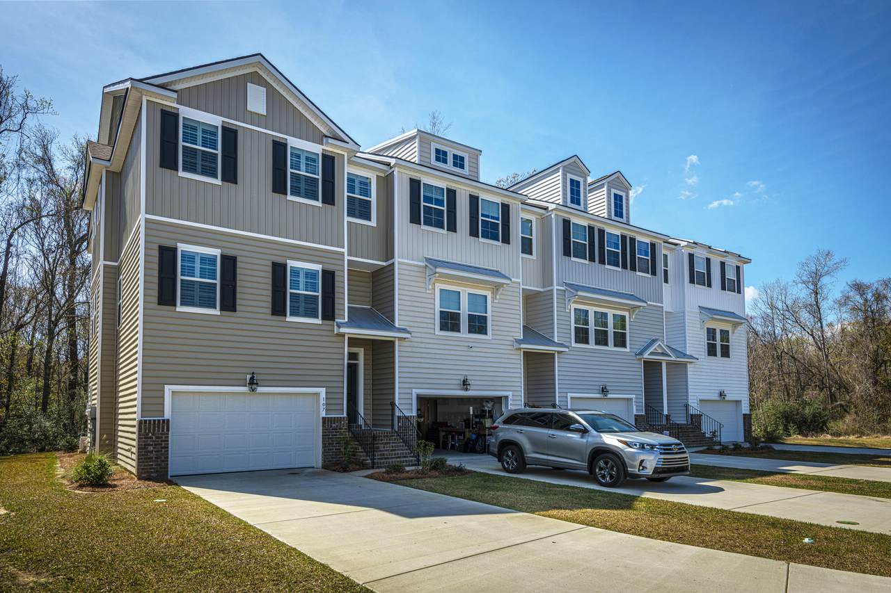 107 Claret Cup Way - Photo 1
