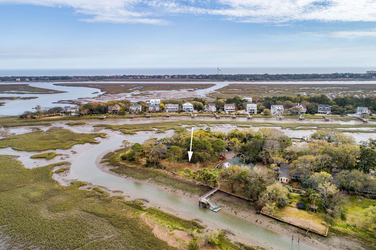 1544 Oak Island Drive - Photo 1