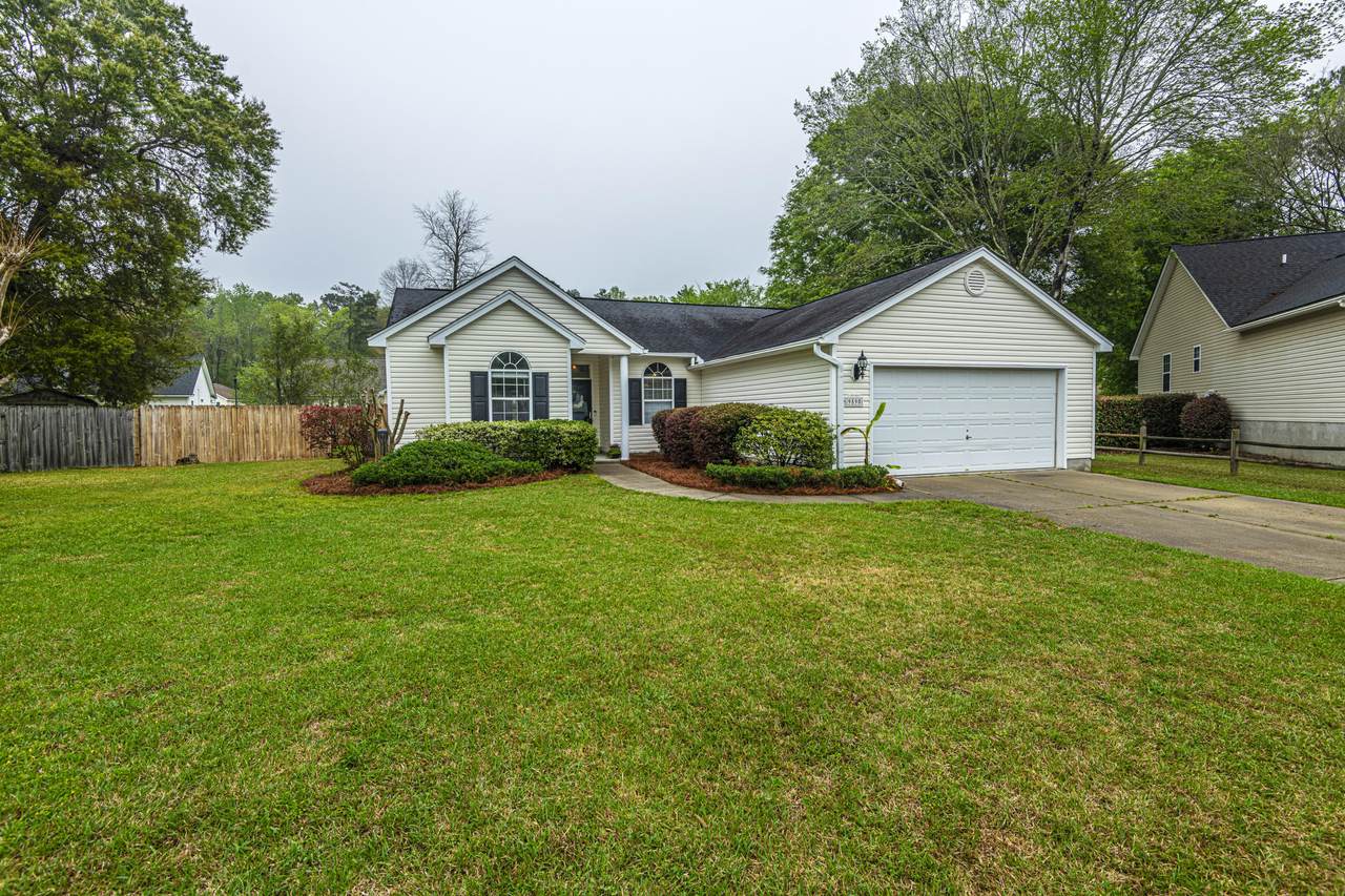 9590 Crosscut Drive - Photo 1
