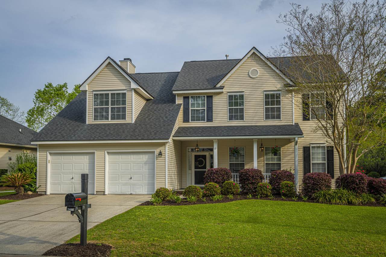 1458 Clarendon Way - Photo 1 1458 Clarendon Way - Photo 1