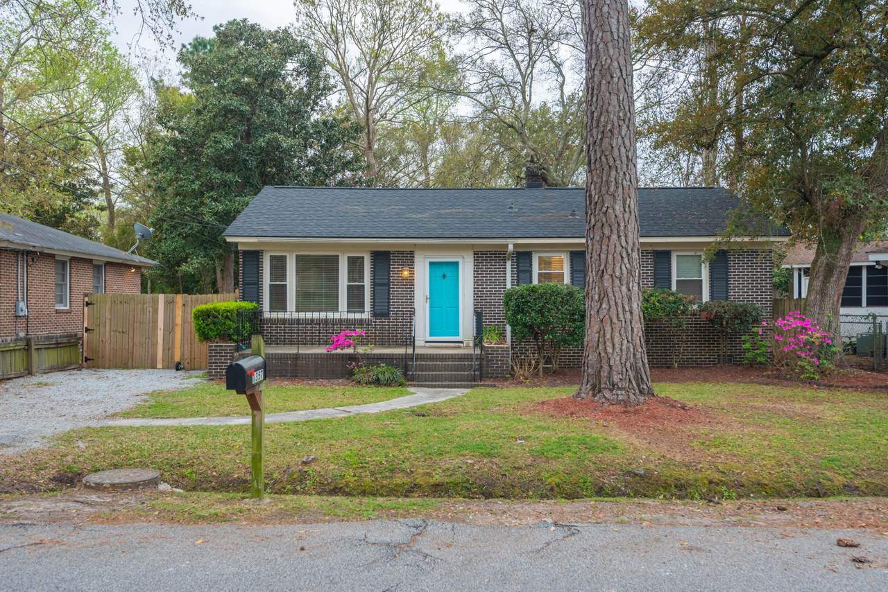 1357 Coosaw Drive - Photo 1 1357 Coosaw Drive - Photo 1