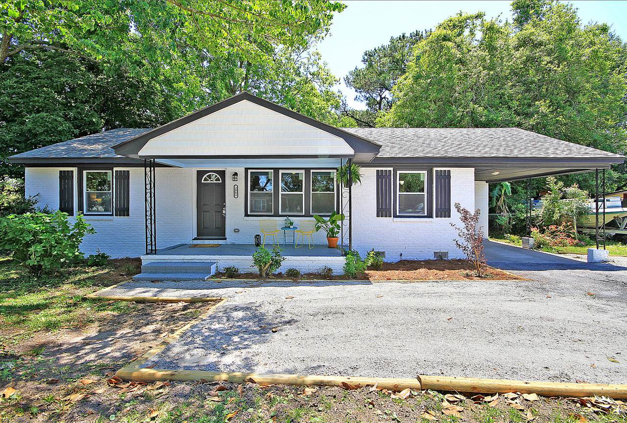 2083 Maybank Highway - Photo 1 2083 Maybank Highway - Photo 1