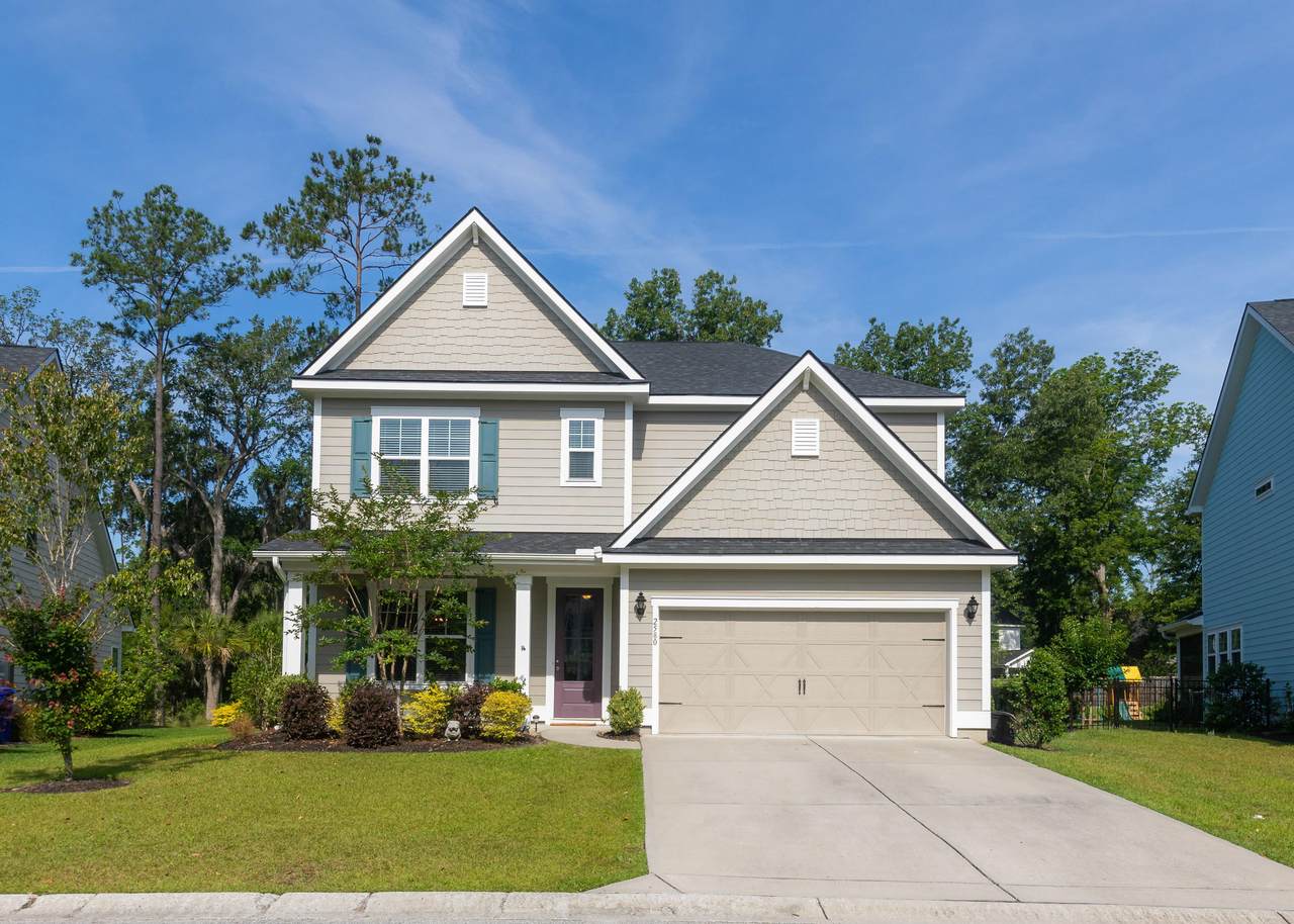 2580 Larch Lane - Photo 1