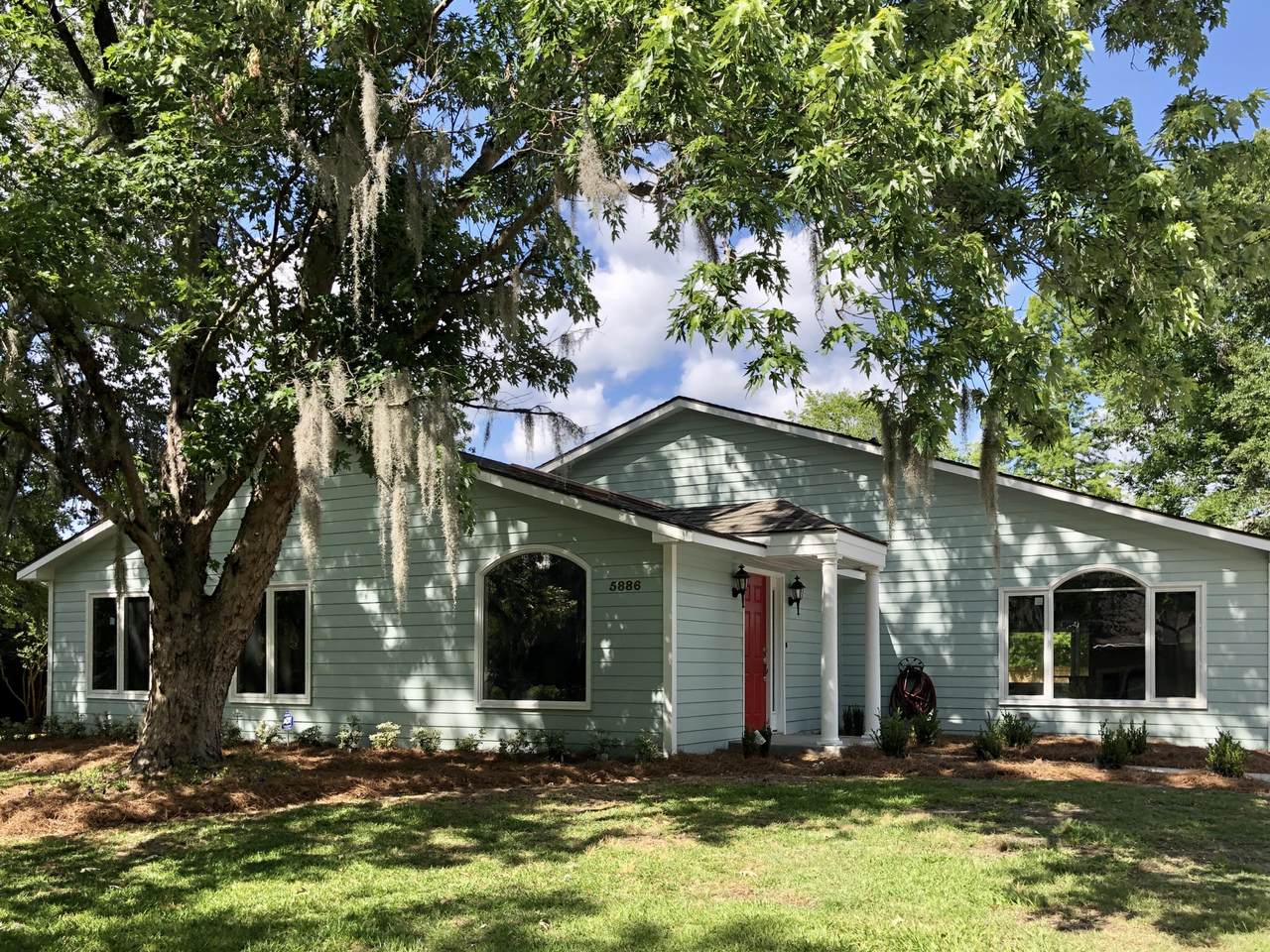 5886 Ryans Bluff Road - Photo 1