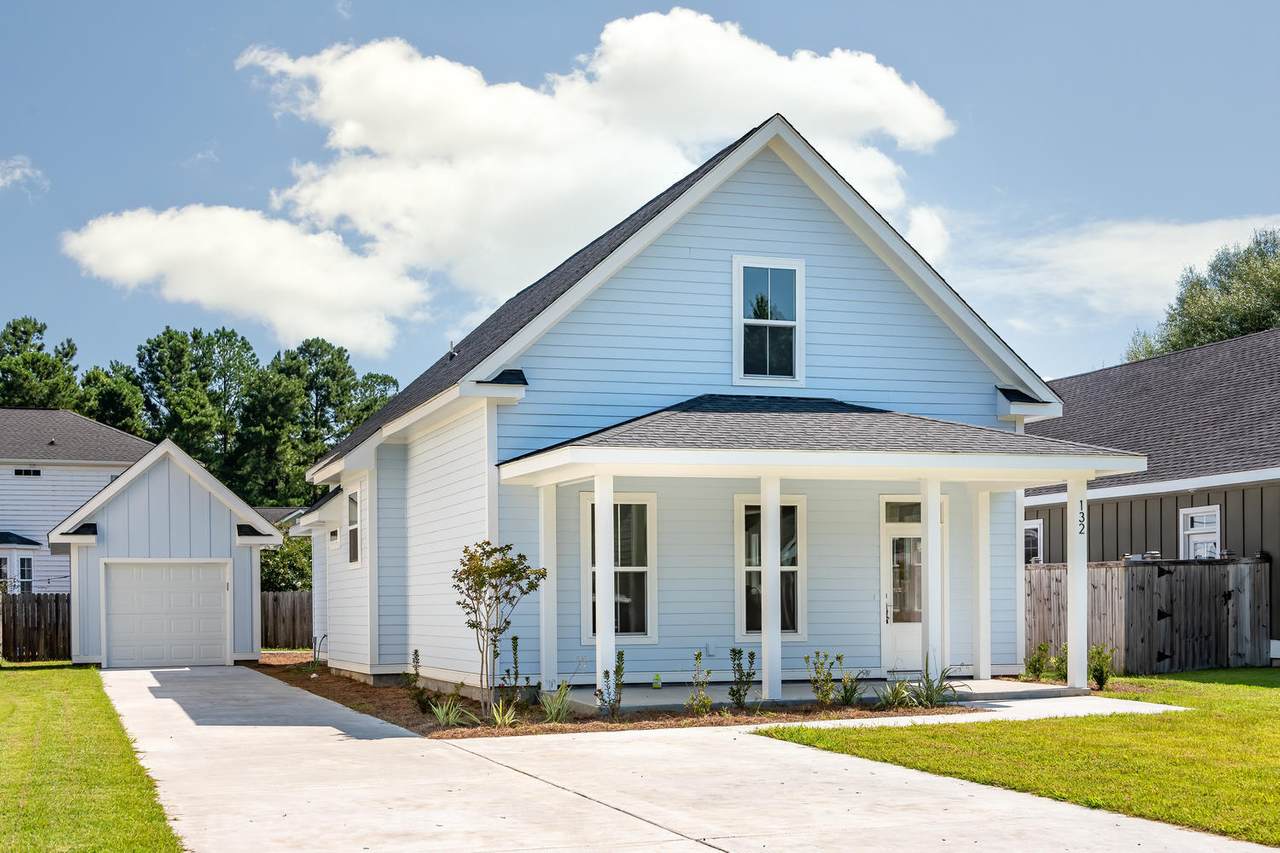 132 Brightwood Drive - Photo 1