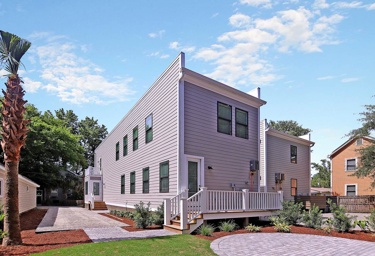 23 And 25 Strawberry Lane - Photo 1