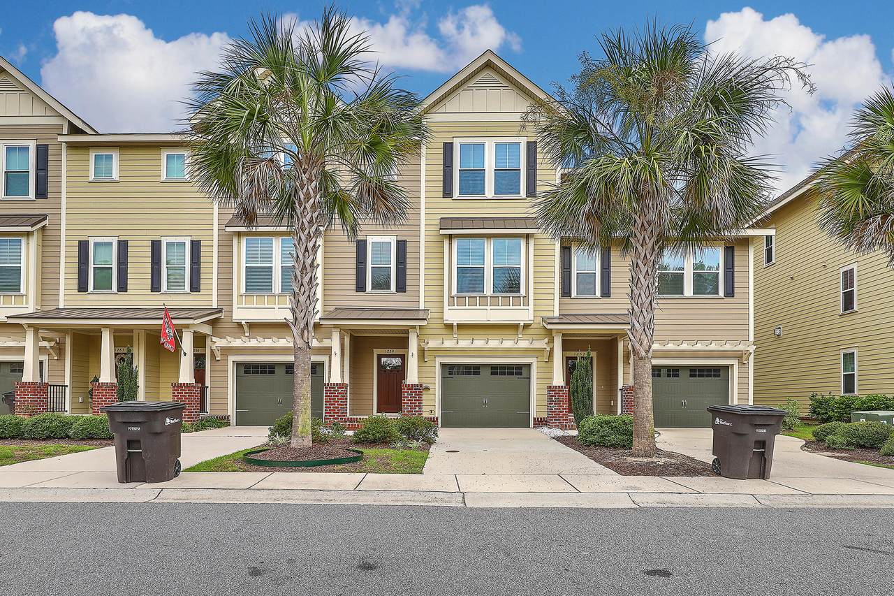 1259 Dingle Road - Photo 1