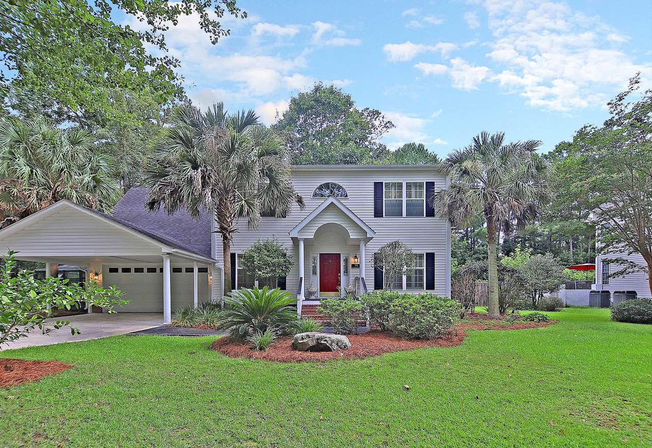 195 Pecan Drive - Photo 1