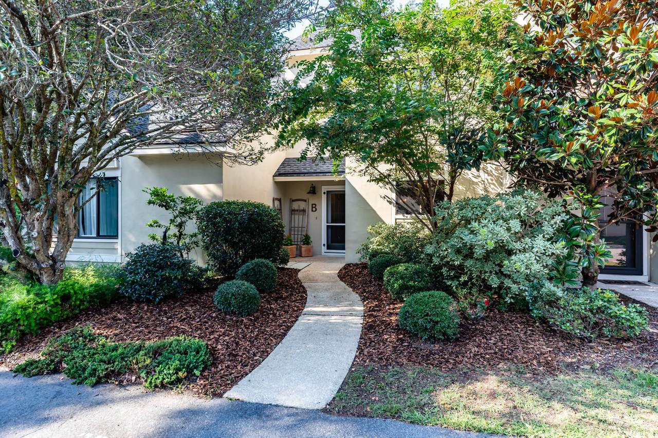 363 Spoonbill Lane - Photo 1