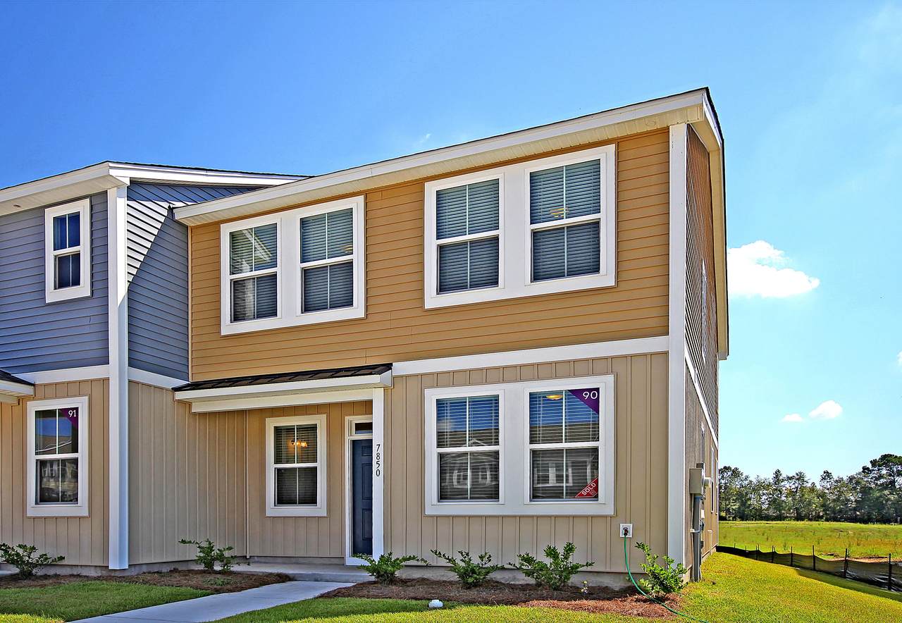 7743 Montview Road - Photo 1
