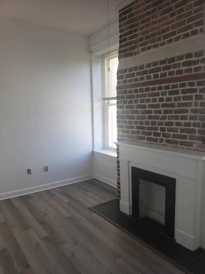 151 Calhoun Street - Photo 1