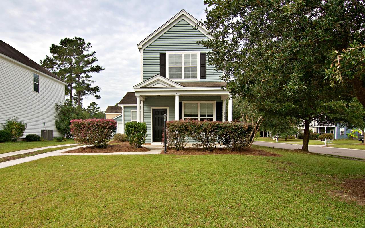 8989 Planters Row Lane - Photo 1