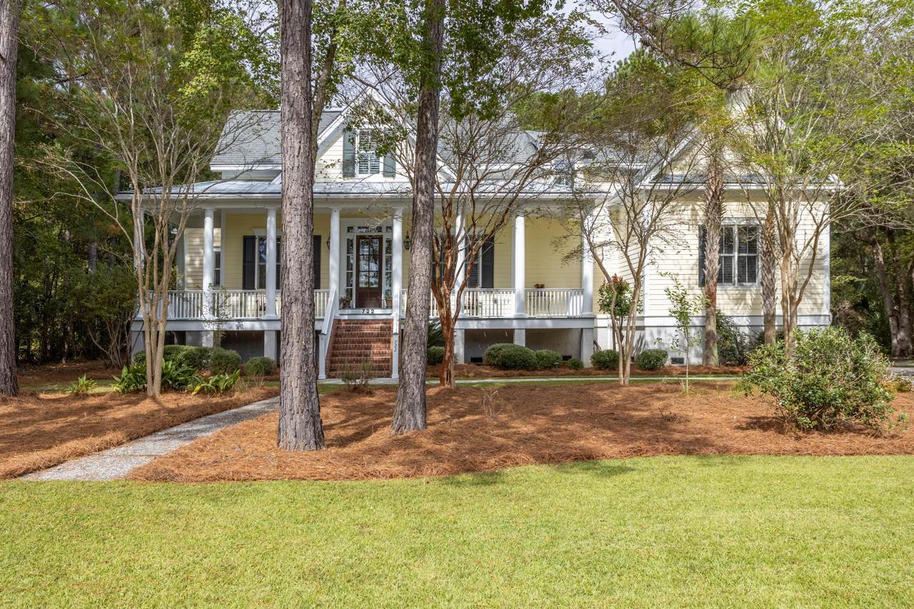 722 Bounty Square Drive - Photo 1