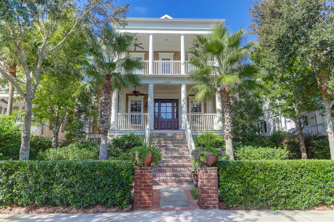 2441 Daniel Island Drive - Photo 1