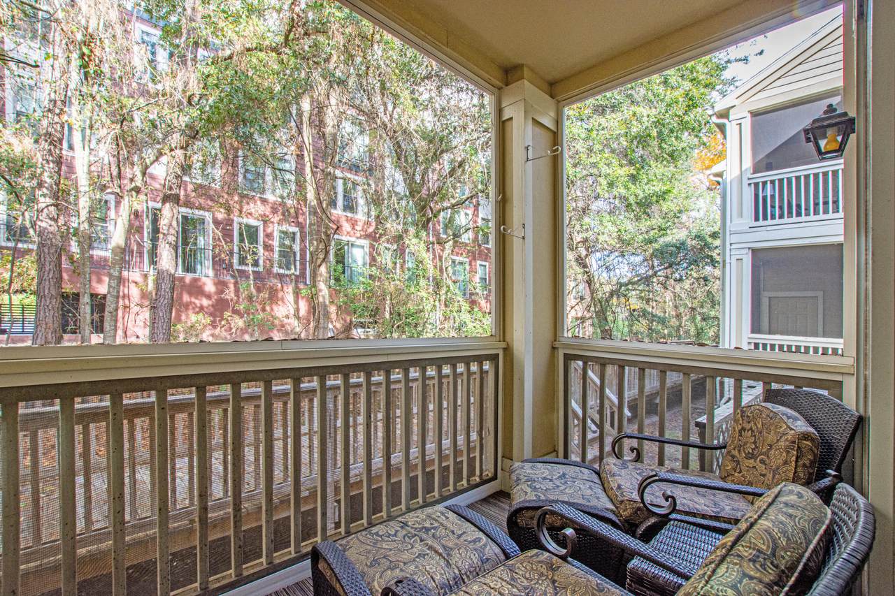 1600 Long Grove Drive - Photo 1
