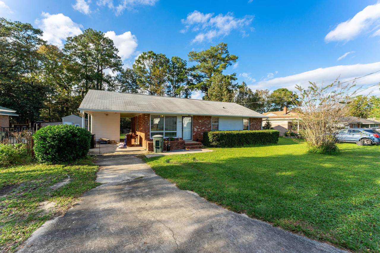 1238 Belvedere Drive - Photo 1